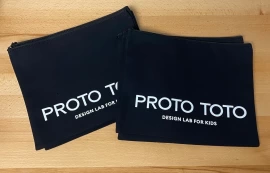 Zip-pouch_logo